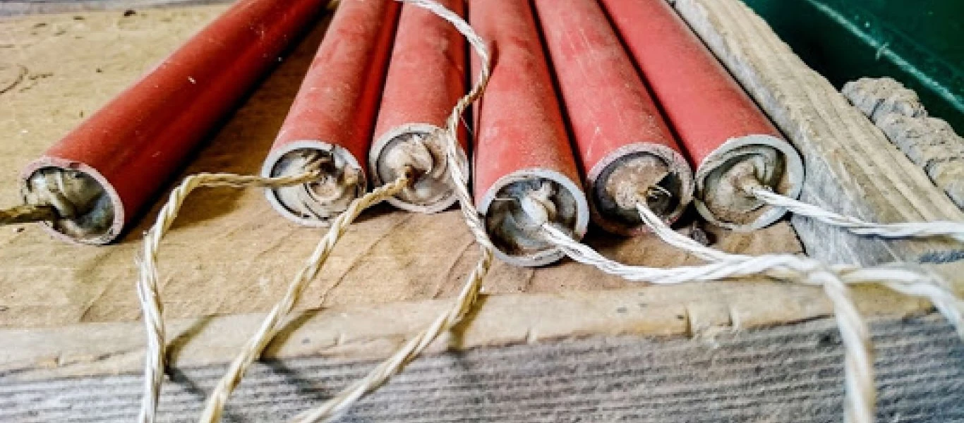 Ζάκυνθος: Eντοπίστηκαν 800 κιλά εκρηκτικών σε αποθήκη